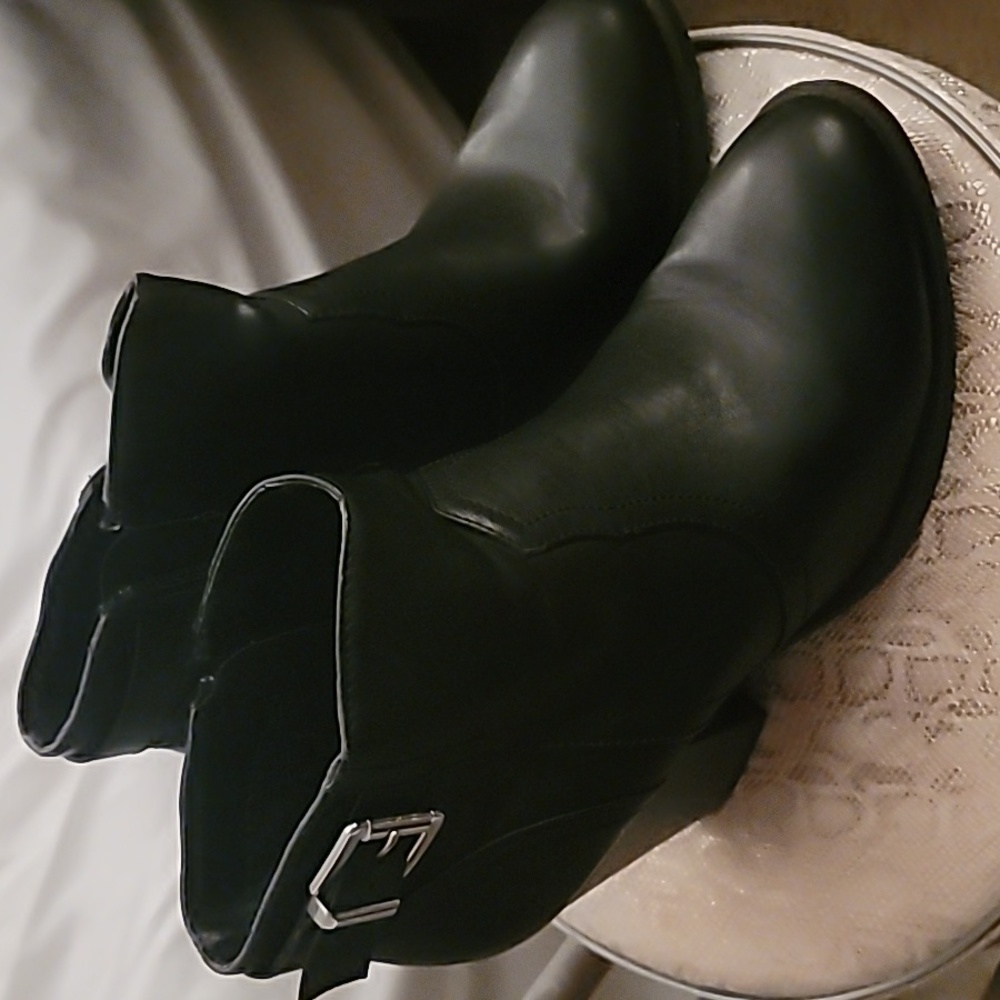 Black boots